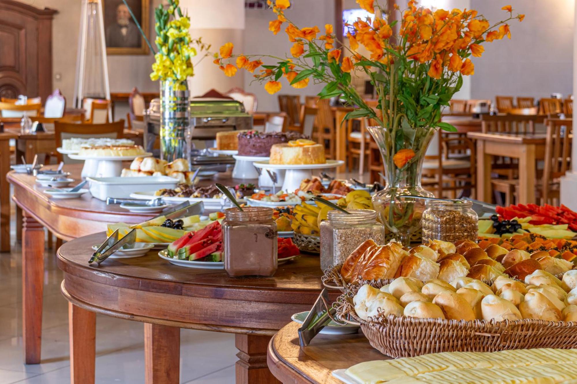 Castelo De Itaipava - Hotel, Eventos E Gastronomia Eksteriør bilde
