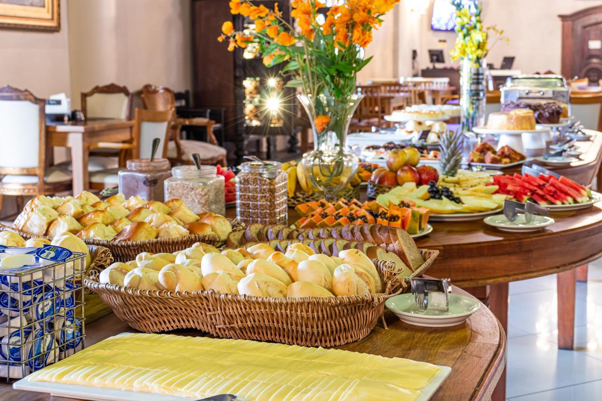 Castelo De Itaipava - Hotel, Eventos E Gastronomia Eksteriør bilde