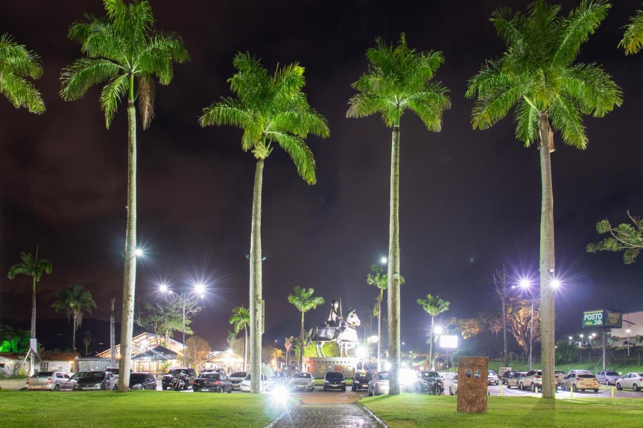 Castelo De Itaipava - Hotel, Eventos E Gastronomia Eksteriør bilde